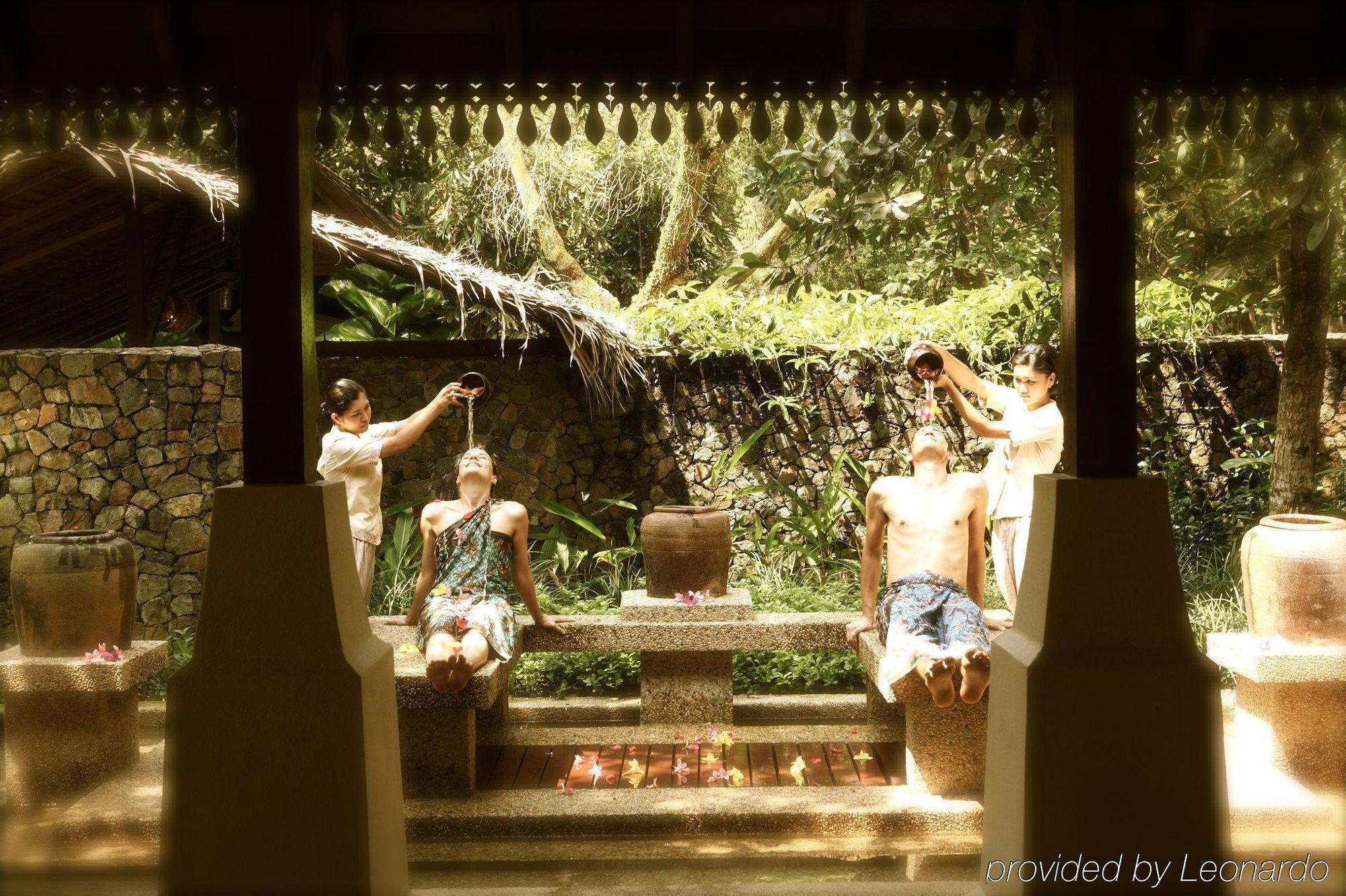 Tanjong Jara Resort, Terengganu - A Small Luxury Hotels Of The World Дунгун Удобства фото The resort's spa
