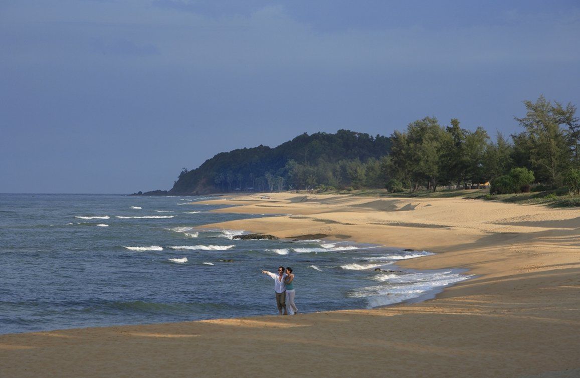 Tanjong Jara Resort, Terengganu - A Small Luxury Hotels Of The World Дунгун Удобства фото Beach at Port Burwell